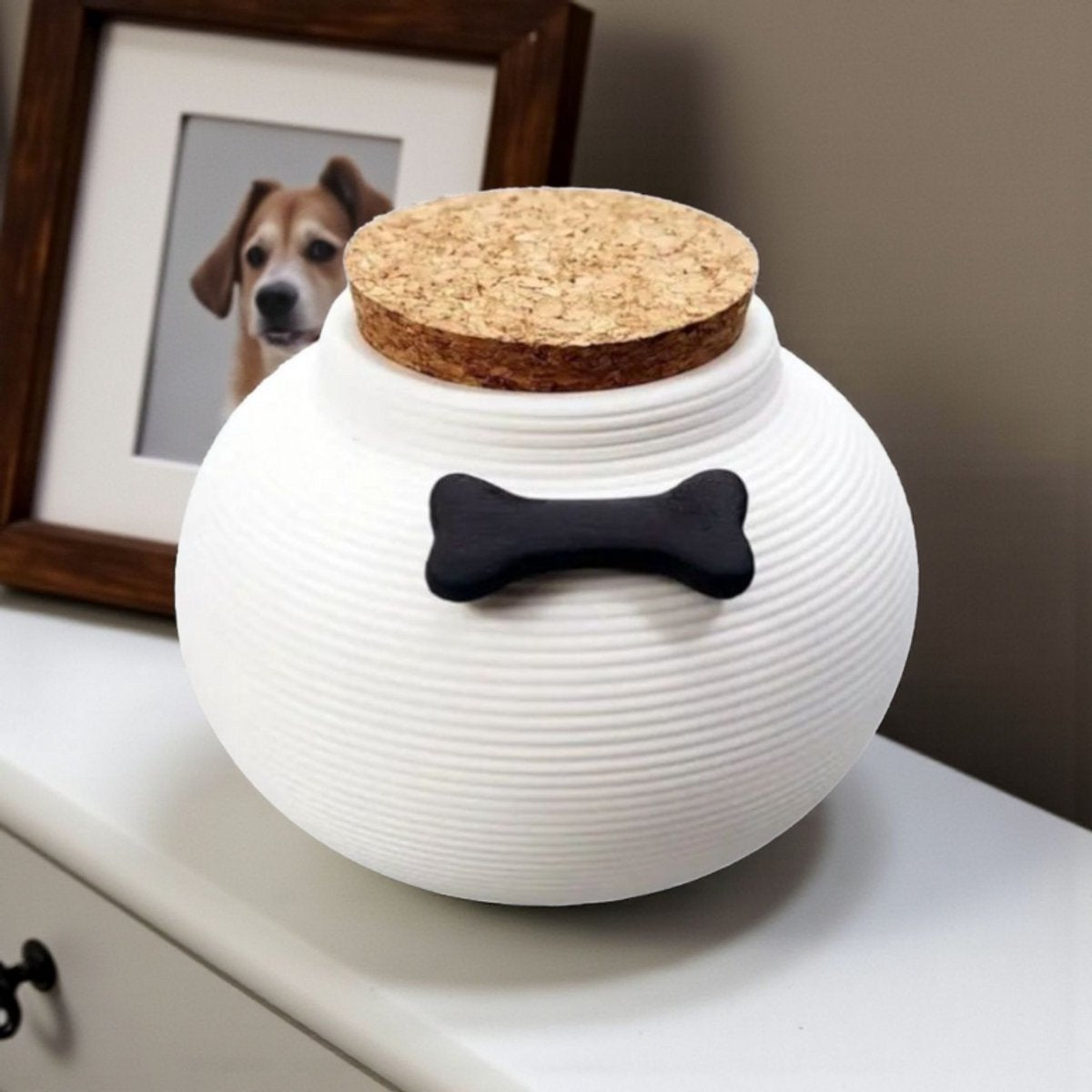 stijlvolle hondenurn van keramiek - wit