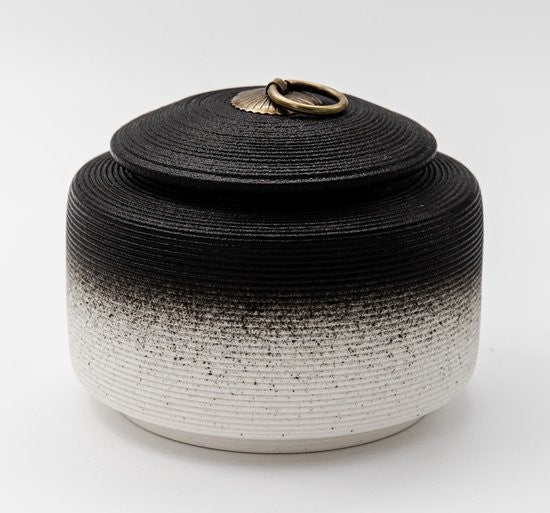 Urn Zwart-Wit - 660 ML