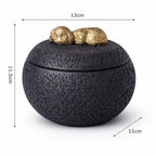 Keramische urn voor as van een hond, zwart met gouden hondje, 11,5 cm hoog