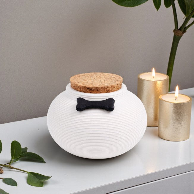 Black Urn - 350 ml - with keepsake pendants