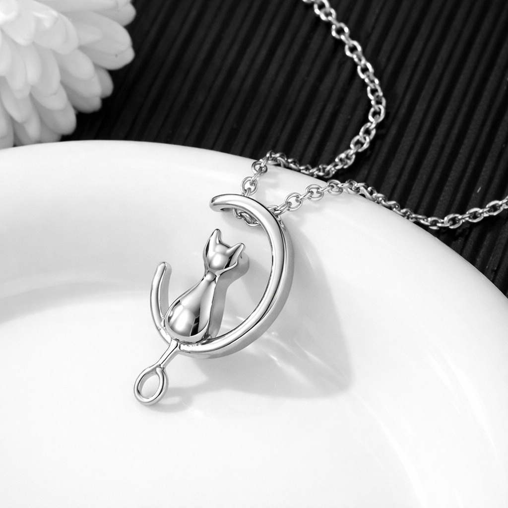 Ashanger Kat - Goud en Zilverkleur