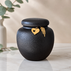 Mini urn with keepsake pendants - 7 x H 7 cm