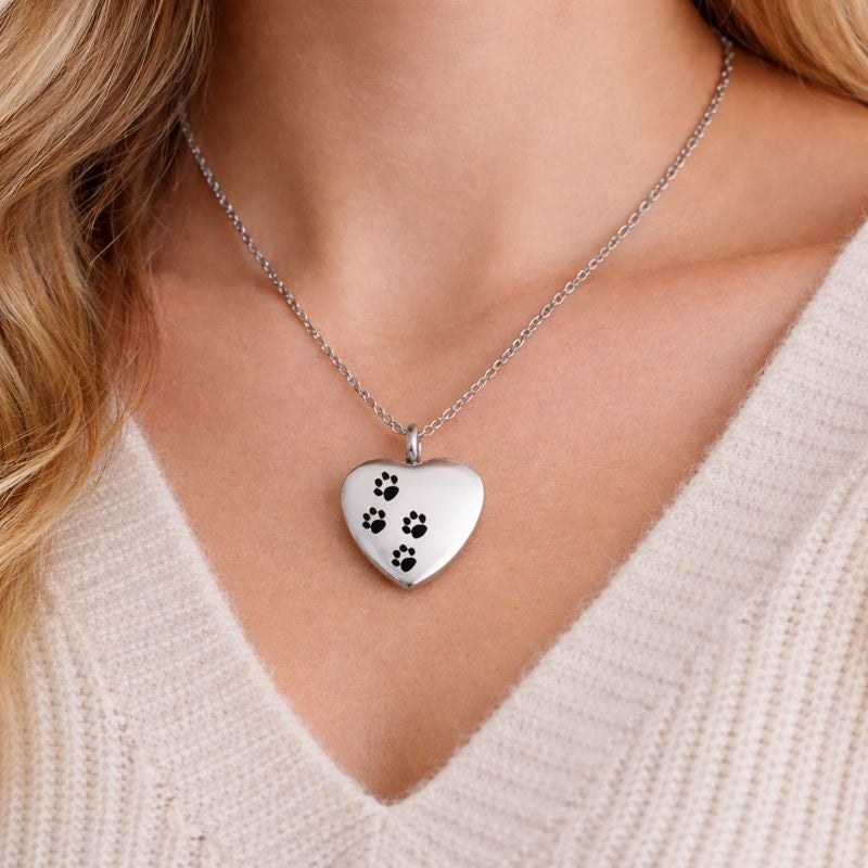 Herdenkingsset: Mini urn en Ashanger