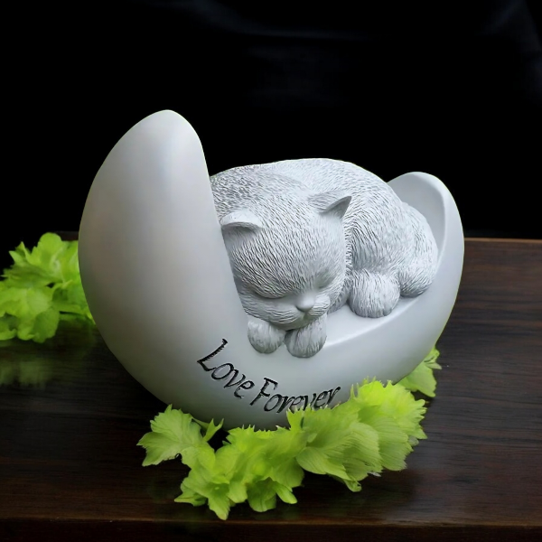 Katten Urn – Slapend Katje met engelenvleugels- Geschikt voor Binnen en Buiten - Een Bijzondere Herinnering aan Jouw Kat - Urn voor Kat

